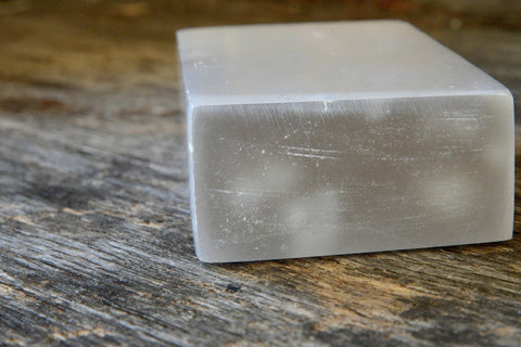 Selenite Charging Block