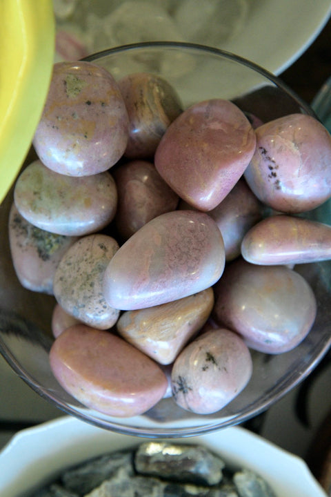 Rhodonite (Tumbled)