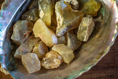 Honey Opal (Raw)