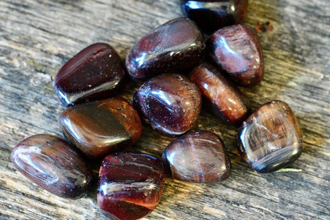 Red Tiger&#39;s Eye (Tumbled)