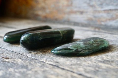 Serpentine Free Shape
