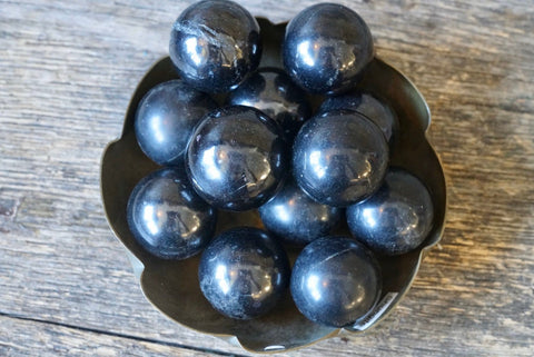 Shungite Sphere (1.5&quot;)