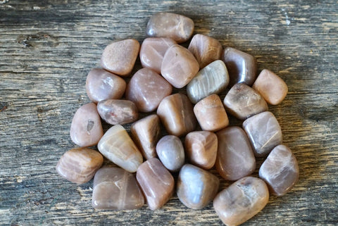Peach Moonstone (Tumbled)